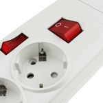 Regleta de 4 enchufes schuko con interruptor individual con cable de 1.5m - CA00800 - 07