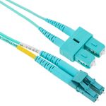 Cable OM3 de fibra óptica LC a SC multimodo duplex 50/125 de 10m - FY08700 - 01