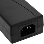 Fuente de alimentación de sobremesa. Adaptador de 220 VAC a 5 V y 5 A - VF03700 - 04