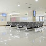 Bancada para sala de espera con sillas ergonómicas plateadas de 3 plazas - WC00300 - 03