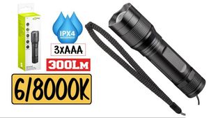 Linterna Chip Led 300lm 3 modos luz en Negro