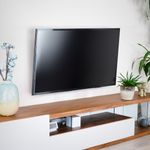 Soporte de pared inclinable para pantalla de 32" a 70" 45 Kg VESA hasta 400x400 mm - OU10500 - 04